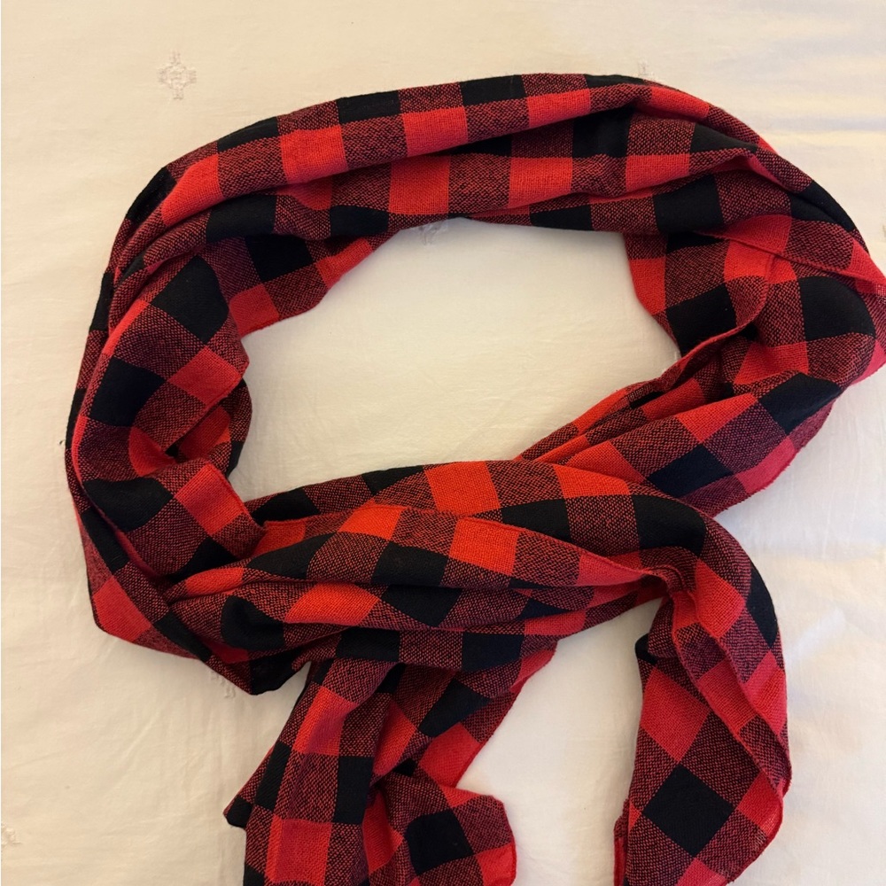 Red and Black Buffalo Plaid Checkered Scarf